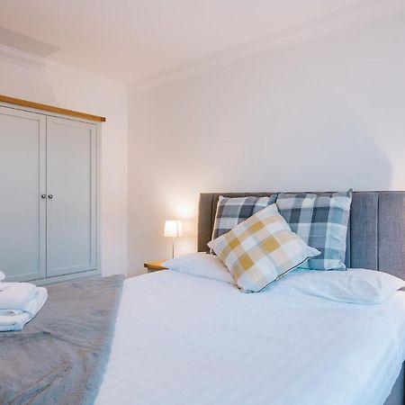 05Th Residence Of Lord Avenue Sleeps Five People Northampton Dış mekan fotoğraf